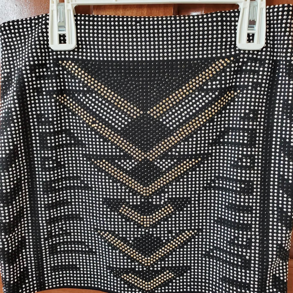 Forever 21 Black and Gold Studded Pencil Skirt
